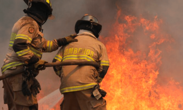 Declaran Alerta Amarilla en Pichilemu por incendio forestal