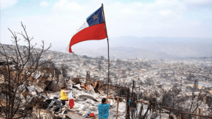 Incendios Valparaíso: Gobierno anunció ayudas económicas para las personas damnificadas