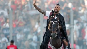 “Majestuosa” y “surrealista”: la prensa internacional reacciona a la bienvenida de Arturo Vidal en Colo-Colo