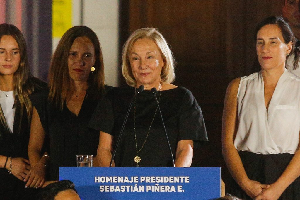 Cecilia Morel durante homenaje a Sebastián Piñera: “Comprendemos que esta tristeza es compartida”