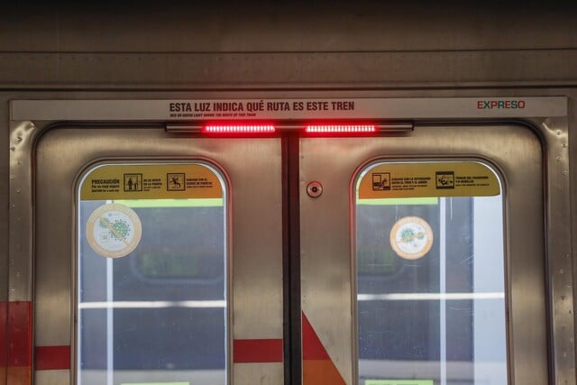Línea 4 de Metro vuelve a operar