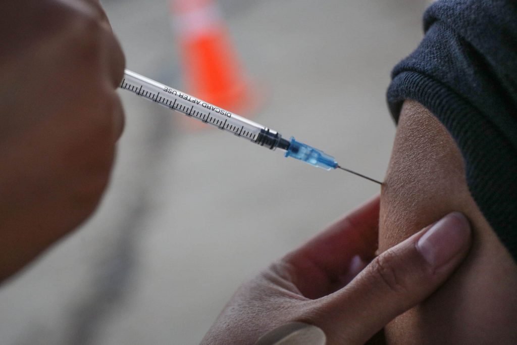 Subsecretario de Redes Asistenciales hace llamado a vacunación: “la influenza mata”