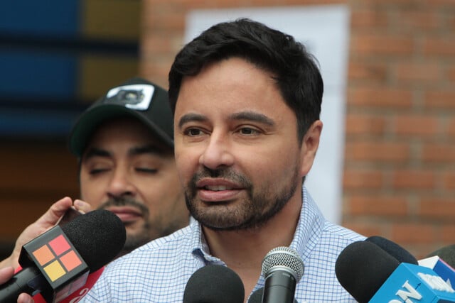 Carter por exclusión de Israel de la Fidae: “El Presidente se dio un gustito, como el gran taimado”