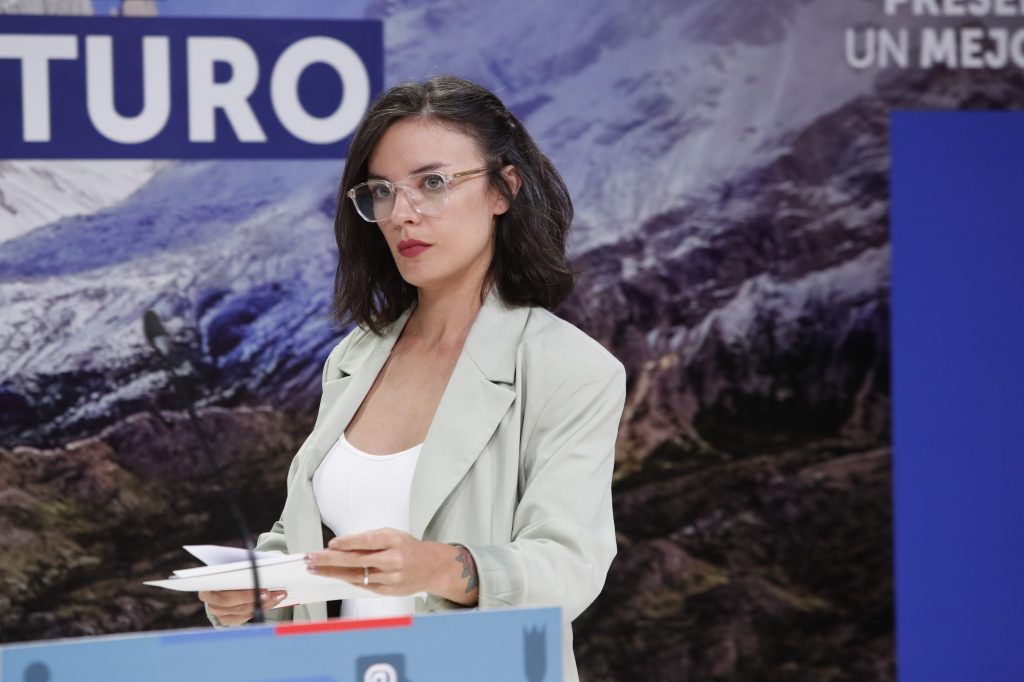 Ministra Vallejo por dichos de Núñez (PC): Al Gobierno no le corresponde “llamar a la movilización social”