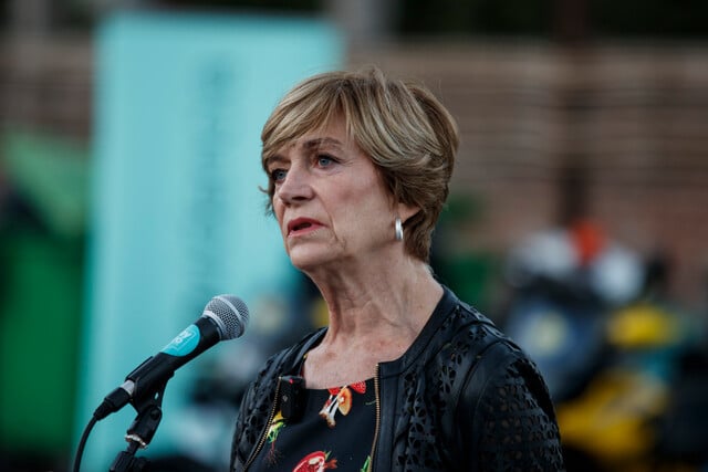 Matthei y presencia militar en las calles: “No le veo absolutamente ninguna viabilidad”