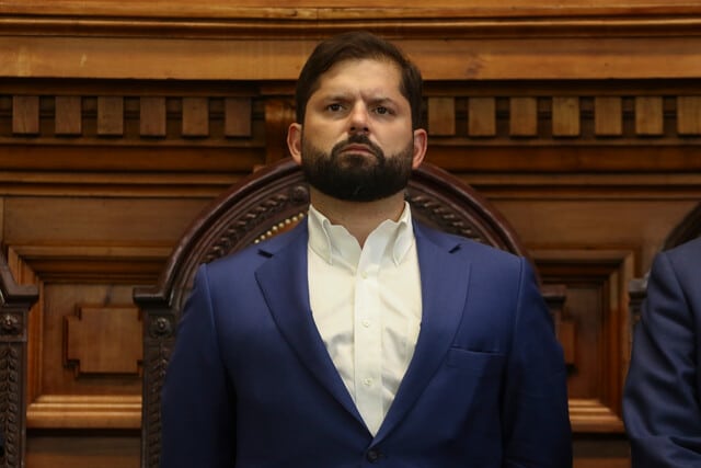 Presidente Boric defiende al PC: “No conozco otro partido que reciba tantos ataques ad hominem y mentiras”