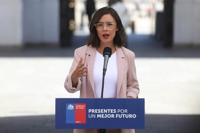 Camila Vallejo: “Hemos flexibilizado para que objetivos puedan cumplirse, aunque sean parcialmente”