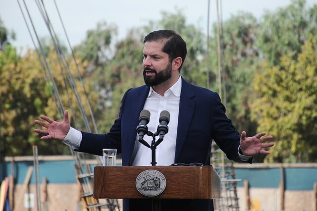 Presidente Boric tras formalización de exdirector de la PDI: “Lo que hace una persona no puede manchar a toda la institución”