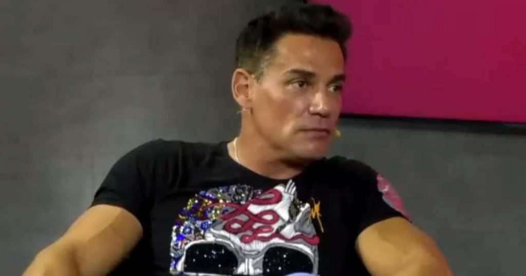 Cristián de la Fuente rompió el silencio tras quiebre con Angélica Castro: “Es una herida…”