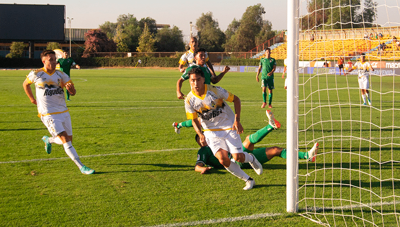 Coquimbo Unido vence a Audax Italiano en el inicio de la sexta fecha del torneo