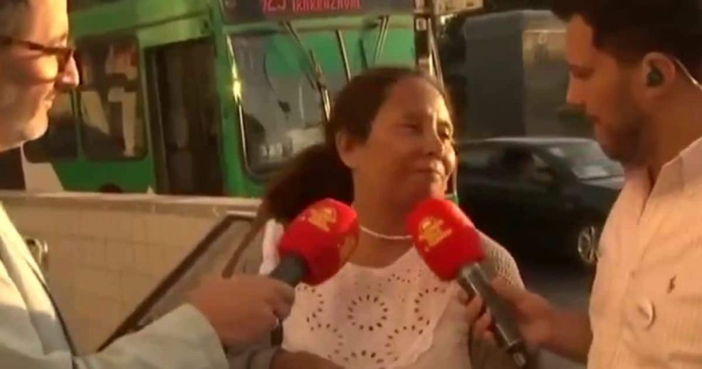 Simón Oliveros fue ‘humillado’ por mujer tras pregunta sobre Eduardo Fuentes: “No se opina de…”