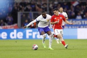 Chile no pudo mantener la ventaja y cae ante Francia en el segundo duelo de la era Gareca