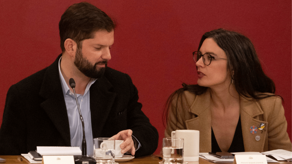 Vallejo: “El Presidente Boric no está haciendo gestos al Partido Comunista, sino con la democracia”