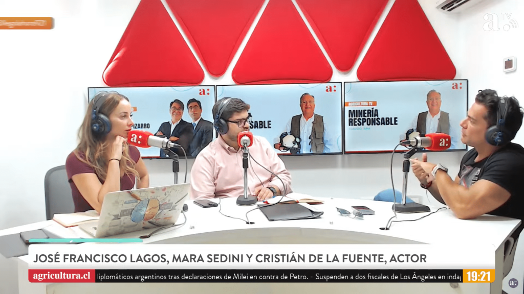 Cristián de la Fuente Cristián de la Fuente, actor chileno, estuvo en el programa "¡Llegó la Hora!", con José Francisco Lagos y Mara Sedini.