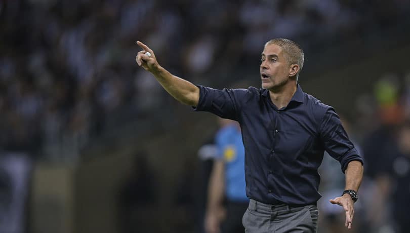 “Son amistosos de otro nivel”: técnico de Albania ya palpita el duelo ante La Roja
