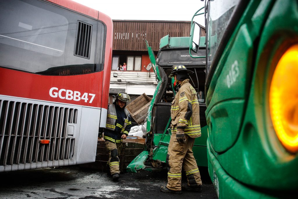 Recoleta Una colisión múltiple dejó al menos a 30 personas lesionadas en Recoleta.