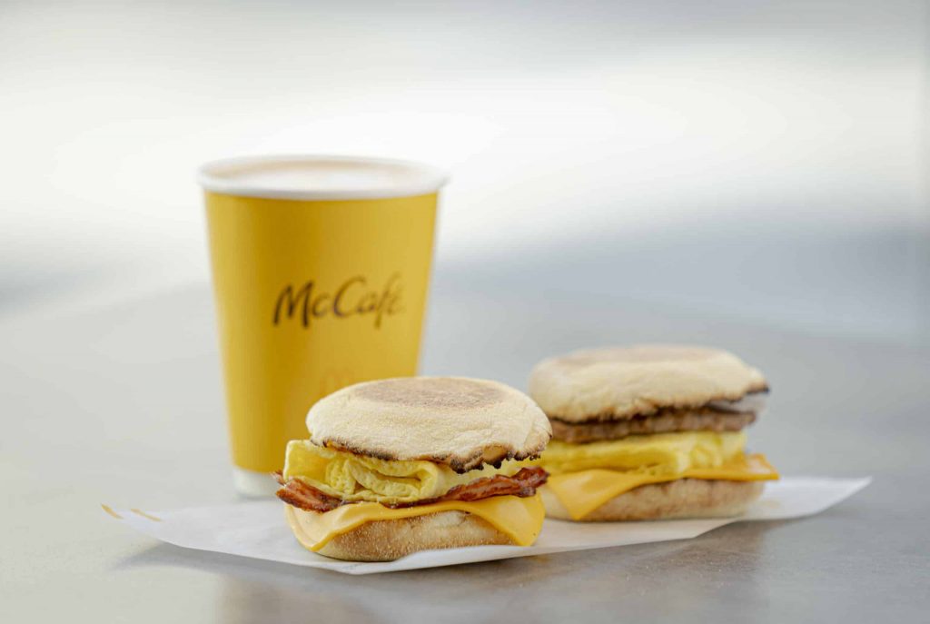 Crecen los desayunos en McDonald’s: Eggs Muffins y McPops llegan al menú