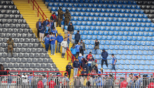 Duelo entre Huachipato y la U fue suspendido momentáneamente por amenaza de bomba