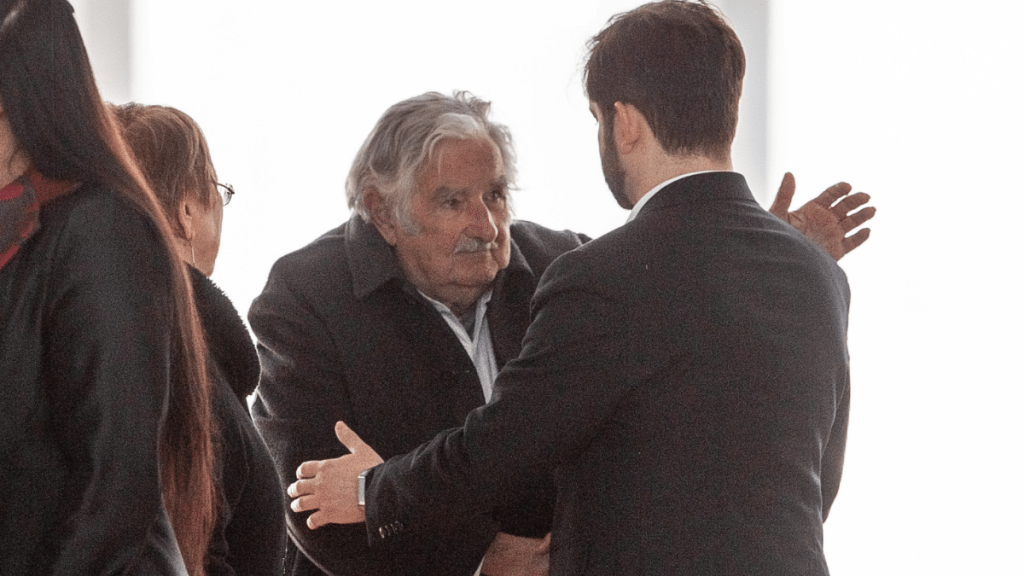 Uruguay: “Pepe” Mujica anuncia que tiene un tumor en el esófago