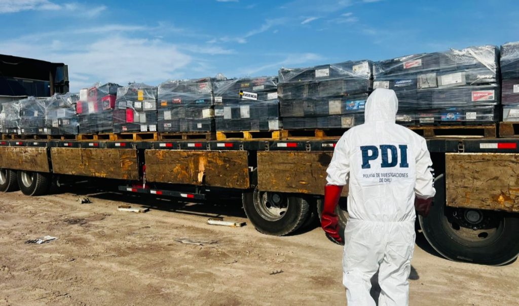 PDI incautó más de 22 toneladas de baterías en desuso en Arica