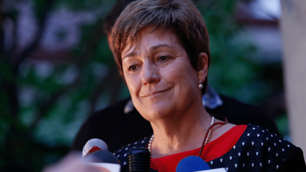Josefa Errázuriz informó este martes que no competirá por la alcaldía de Providencia.