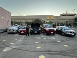 Carabineros recuperó 5 vehículos en menos de 24 horas: Dos involucrados suman 36 detenciones