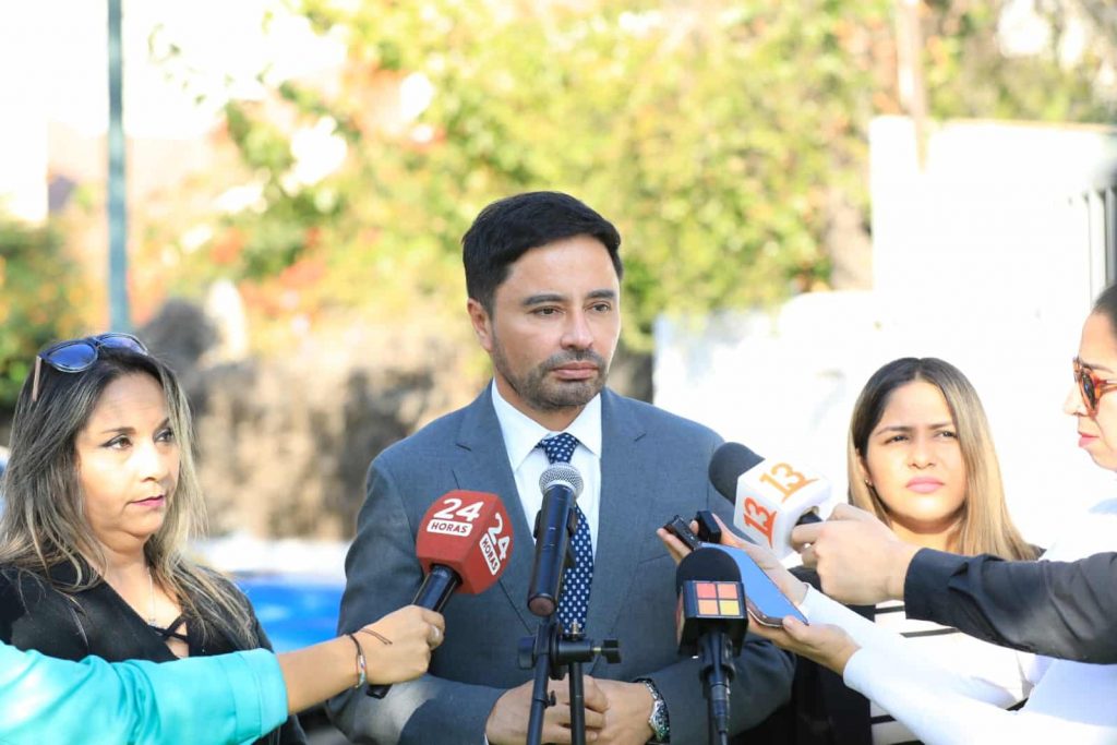 Alcalde Carter emplazó al Presidente Boric y pide una Ley de Amnistía para carabineros condenados y procesados por casos del estallido social