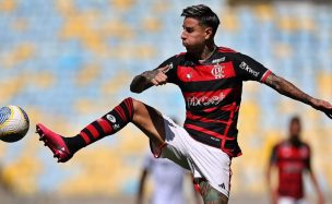 Alerta en La Roja: Erick Pulgar sale lesionado en el duelo entre Flamengo y Botafogo