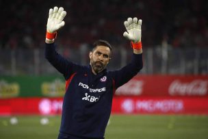 Claudio Bravo se aleja de Europa y es atraído por equipos de la MLS