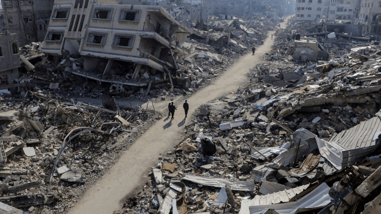 Israel lanza nuevos ataques en Gaza: Se reportan al menos tres muertes