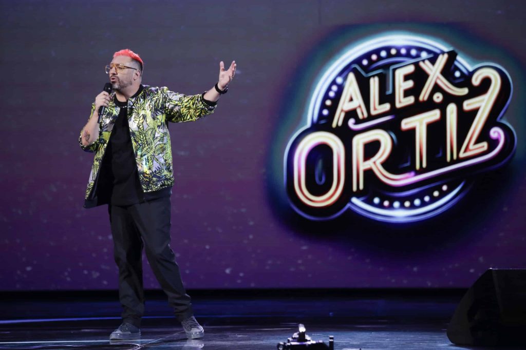 Humorista chileno Alex Ortiz fue víctima de un asalto: “me encerraron dos motos”