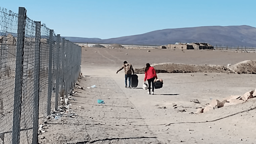 Colchane Frontera entre Chile y Bolivia, comuna de Colchane, el tránsito de migrantes se da entre ambos países.