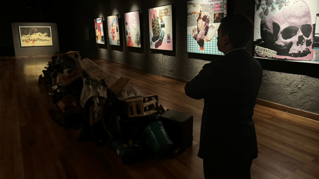 Diputado Araya denuncia “apología al octubrismo” en muestra de Centro Cultural Lo Matta de Vitacura
