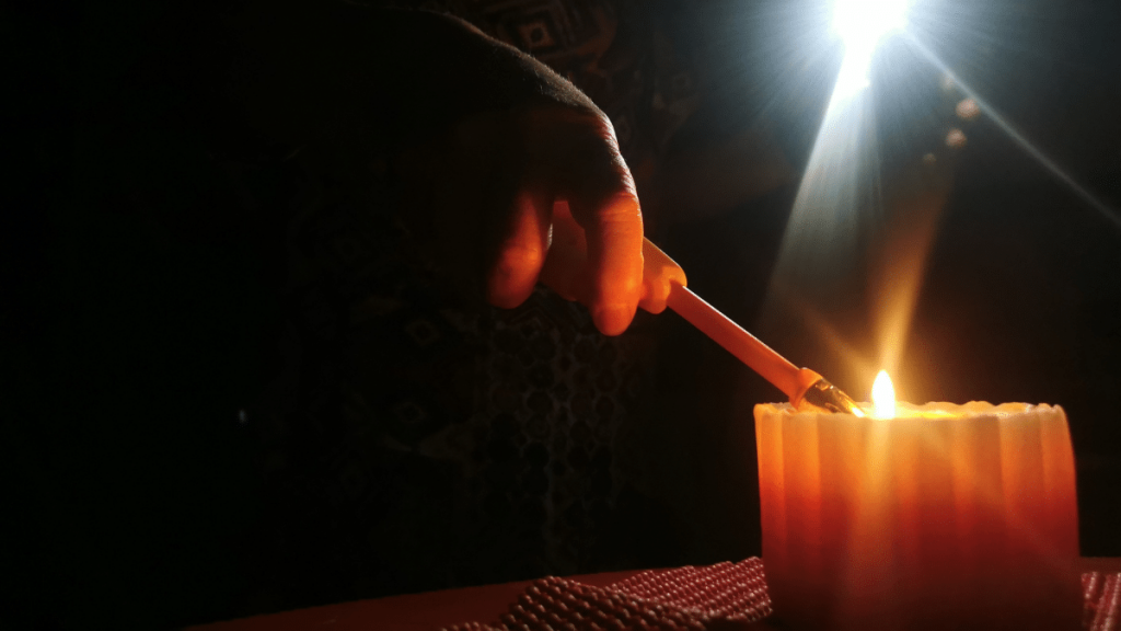 Sistema frontal: Reportan más de 77 mil personas con corte de luz en el país