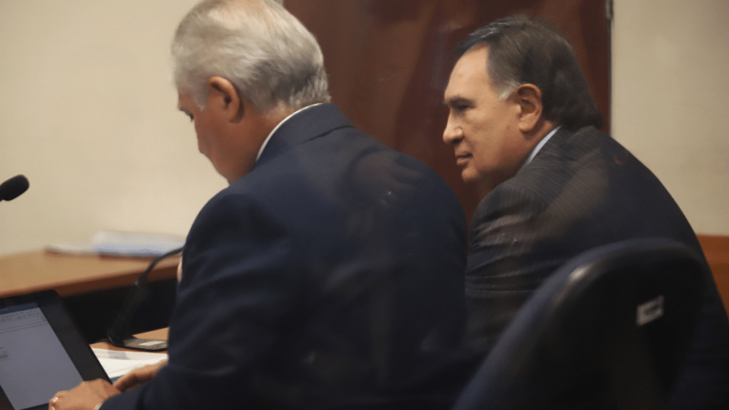 Mellado En el Juzgado de Garantía de Viña del Mar, se realizó la audiencia de formalización del diputado Miguel Mellado por el delito de revelación de secreto.
