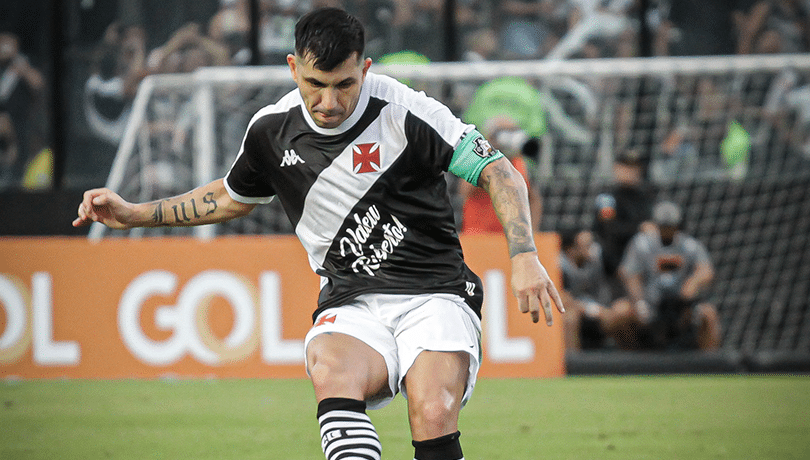 Problemas para el Pitbull: en Brasil aseguran que Medel estaría cortado en Vasco