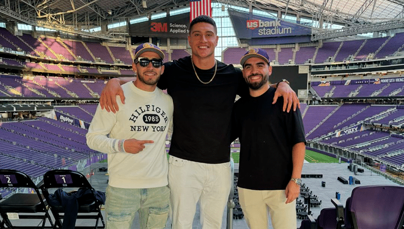 Vuelve a la NFL: Sammis Reyes firma con Minnesota Vikings
