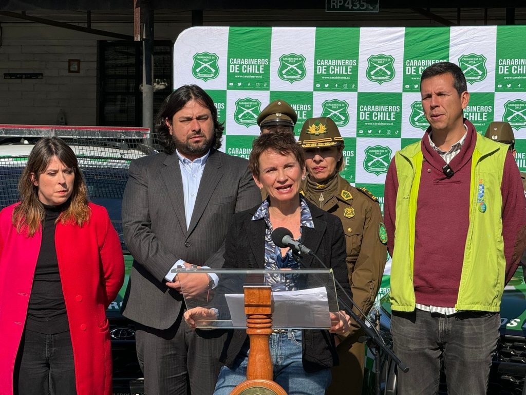Tohá y barberías clausuradas: “En el entorno se generan situaciones de inseguridad”