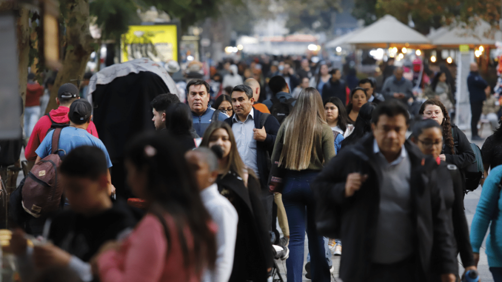 Los bonos por desempeño son el beneficio más valorado por los trabajadores, según encuesta