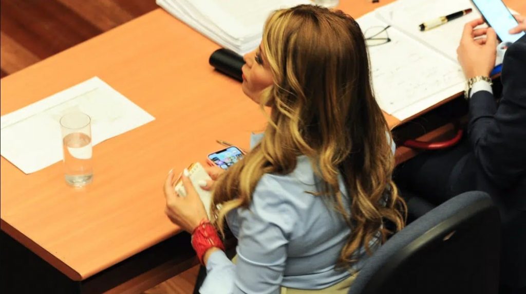 Audiencia Cathy Barriga - Agencia Uno