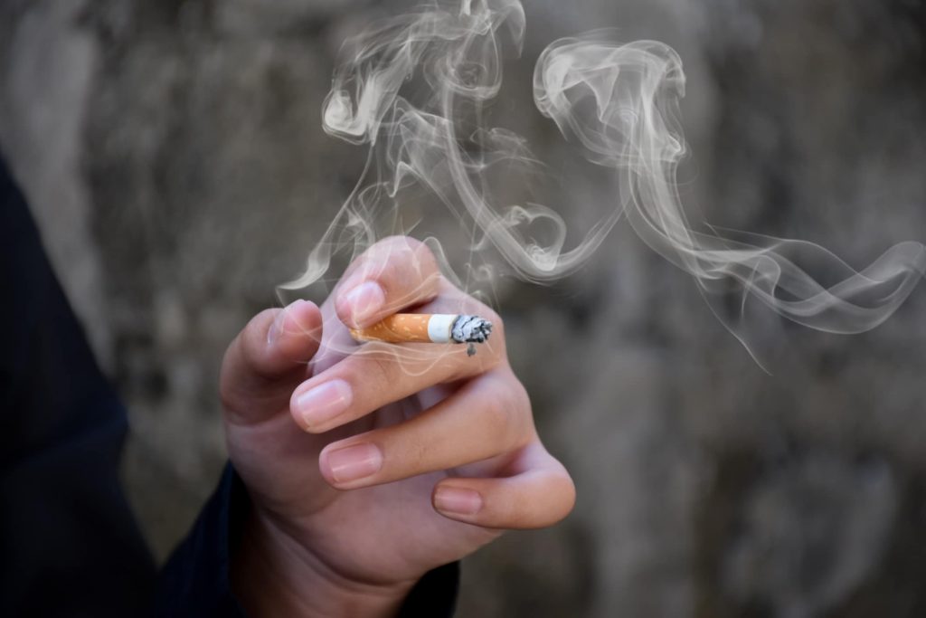 Día Mundial Sin Tabaco: cómo proteger a los niños del riesgo que genera el tabaquismo pasivo