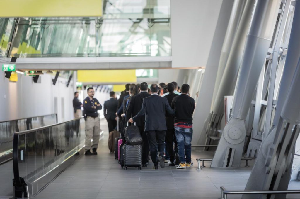 PDI gestionó la expulsión de Chile a más de medio centenar de personas venezolanas