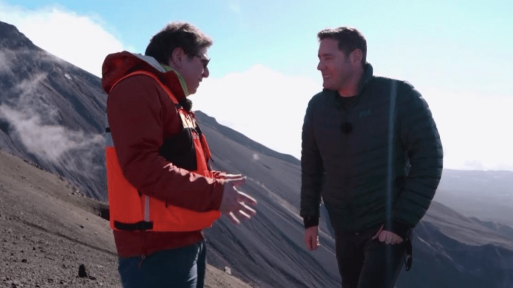 “Lugares que hablan” llegará al tercer volcán más peligroso de Chile: el Calbuco 