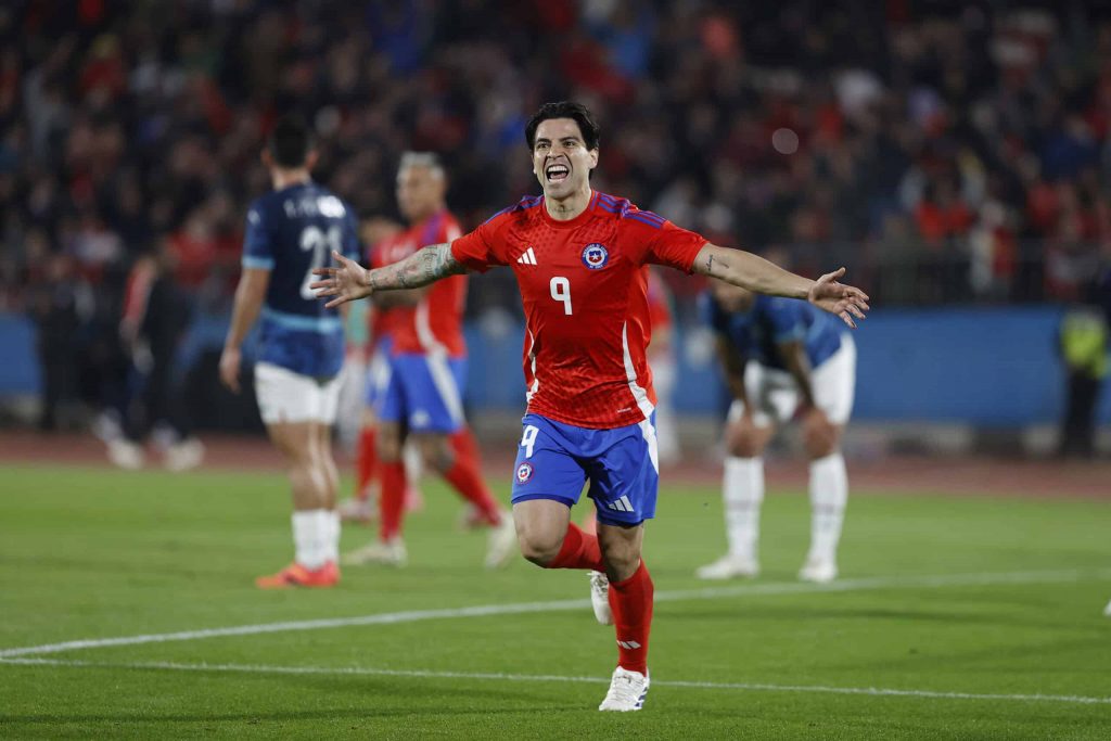 Contundente triunfo: La Roja golea a Paraguay en la previa de la Copa América