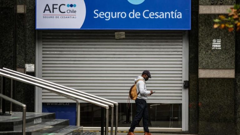 Así funciona el Seguro de Cesantía: revisa cuánto dinero puedes recibir y cómo calcular el monto
