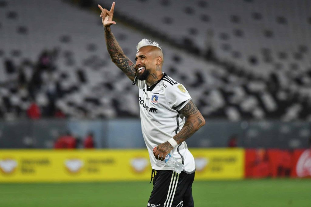 Arturo Vidal genera polémica con su mensaje: “El fútbol chileno es mejor que el argentino”