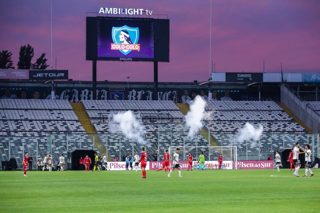 Visita en su cancha: Colo-Colo enfrenta a Colegio Quillón en el Estadio Monumental por Copa Chile