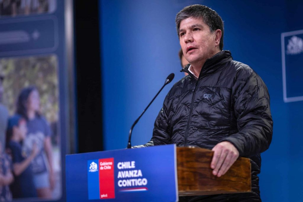 Monsalve a Matthei: “La pregunta que le haría es si está dispuesta a levantar el secreto bancario”