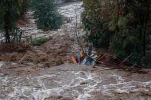 Solicitan evacuar sector de Concón por amenaza de desborde