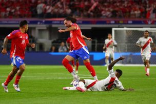 Discreto debut: La Roja y Perú protagonizan un desabrido empate por Copa América